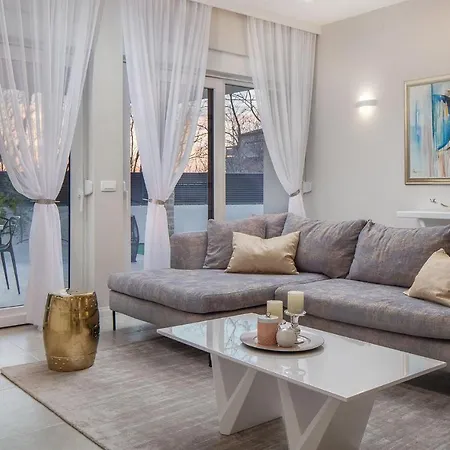 Vakantiehuis Rose Nin
