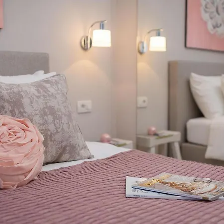 בית נופש Rose *