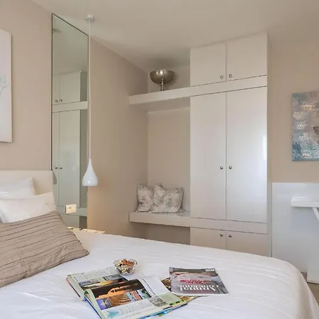 בית נופש Rose נין